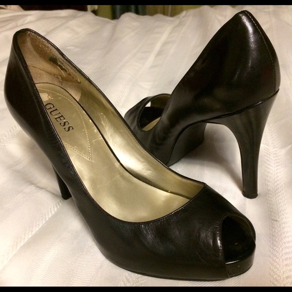Guess 4" heel Peeptoe