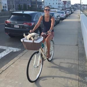 Meet your Posher, Ivy