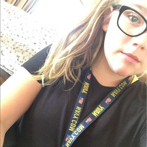 Meet your Posher, Annie