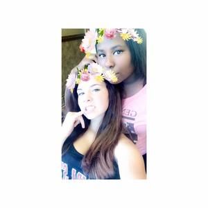 Meet your Posher, Abigail