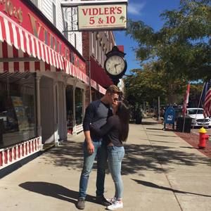 Meet your Posher, Alex