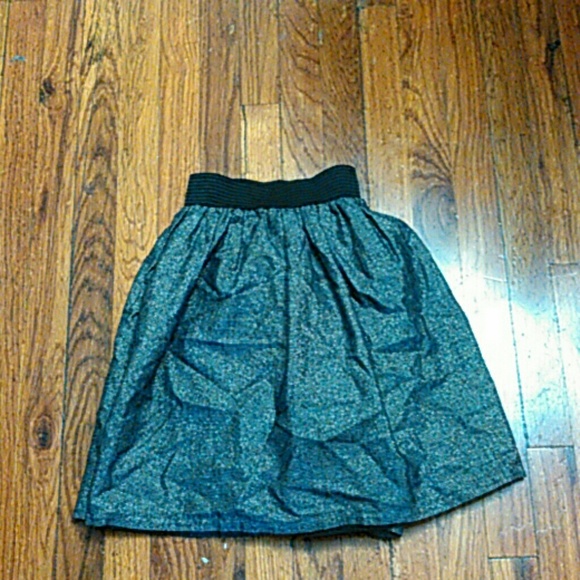 Sale Kardashian Kollection Flare Skirt. - Picture 3 of 4