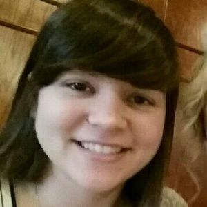 Meet your Posher, Hayley