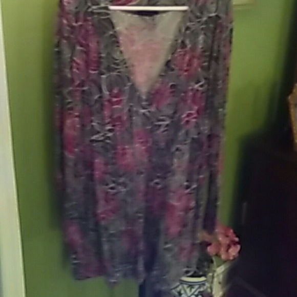 Grey & red tunic