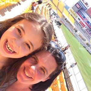 Meet your Posher, Leila