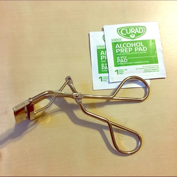 Eyelash Curler