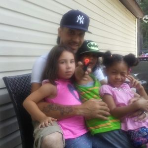 Meet your Posher, Carlos