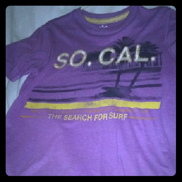 Old Navy T-shirt short sleeves!!