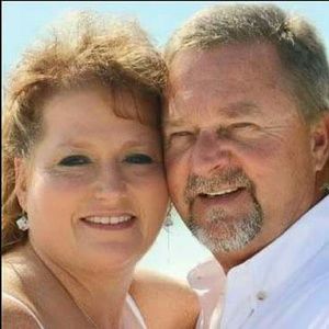 Meet your Posher, Dina