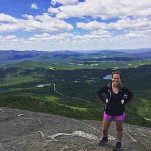 Meet your Posher, Claire