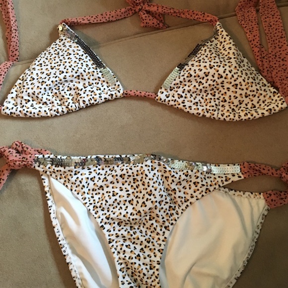 Victoria's Secret bikini