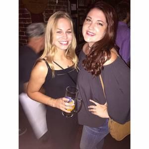 Meet your Posher, Elizabeth