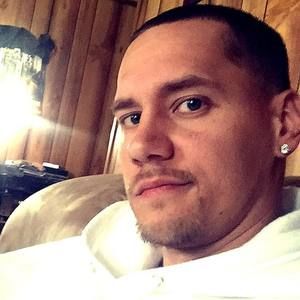 Meet your Posher, Garrett