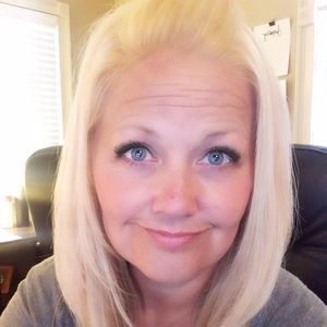 Meet your Posher, Traci