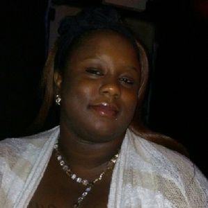 Meet your Posher, Latisha