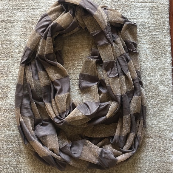 LOFT Shimmer Circle Scarf
