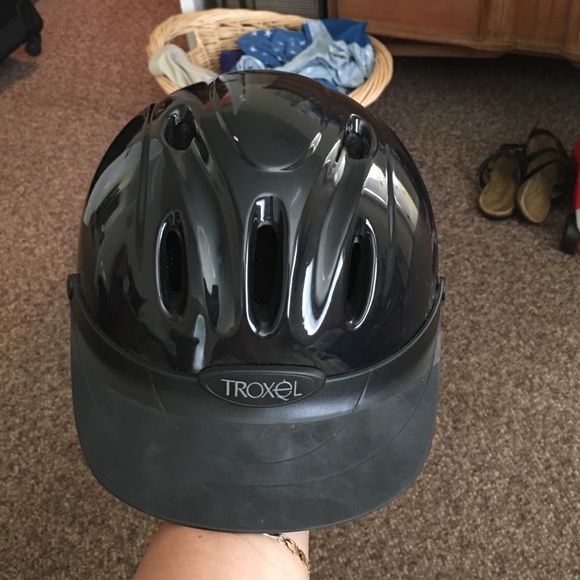 Troxel spirit schooling Youth Riding helmet.