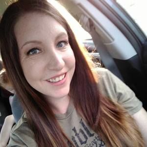 Meet your Posher, Caitlin