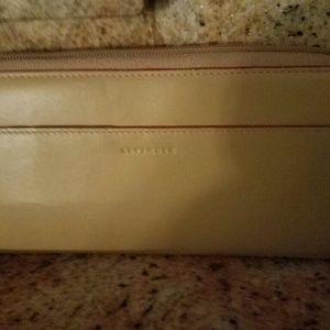 Golden Tan Levenger Leather Wallet