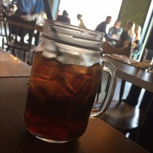 Meet your Posher, Camy