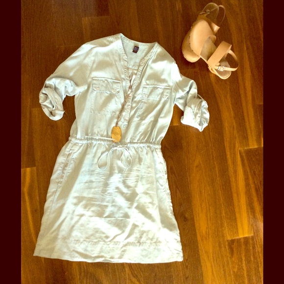 GAP Dresses & Skirts - Gap Tencel Chambray Shirtdress