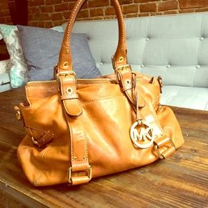 Michael Kors hobo tote handbag brown acorn satchel