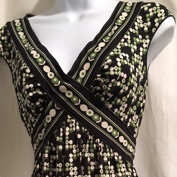 Max studios navy and green short sleeve top