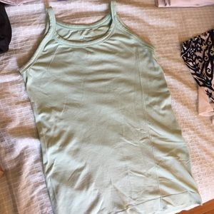 Oiselle workout tank, size S