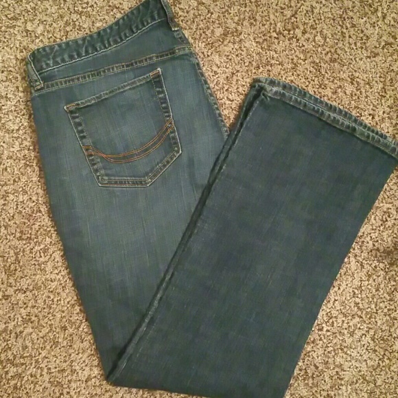 Women's jeans