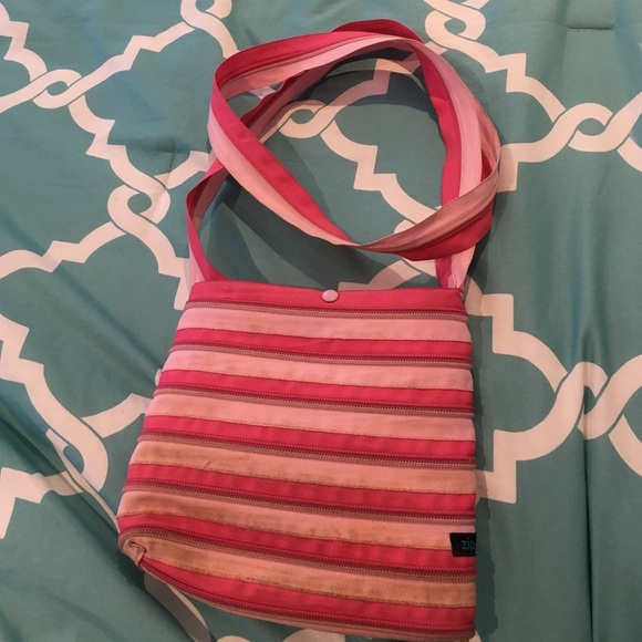 a zipit bag