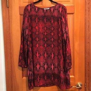 'Vasha' Snakeskin Print Shift Dress