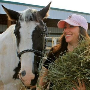 Meet your Posher, Carrie