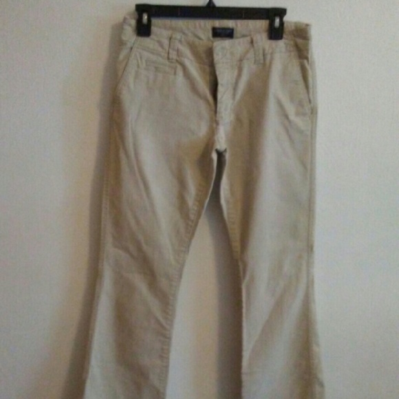American Eagle Outfitters Khaki Pants