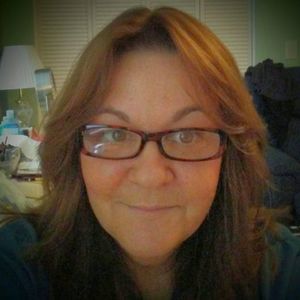 Meet your Posher, Suzanne