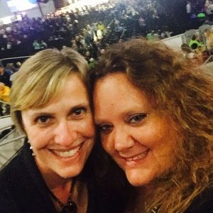 Meet your Posher, Adriana