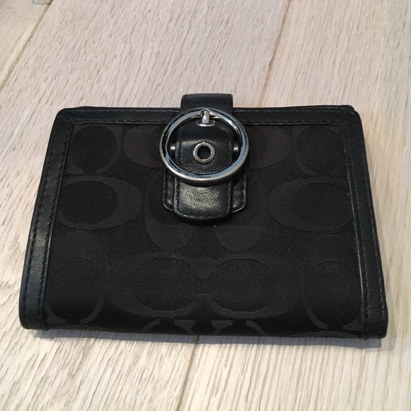 Black small Coach wallet - Picture 1 of 4