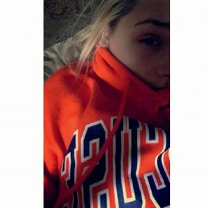 Meet your Posher, Kat