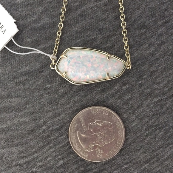 NWT Kendra Scott Cambel White Opal Bracelet - Picture 3 of 3