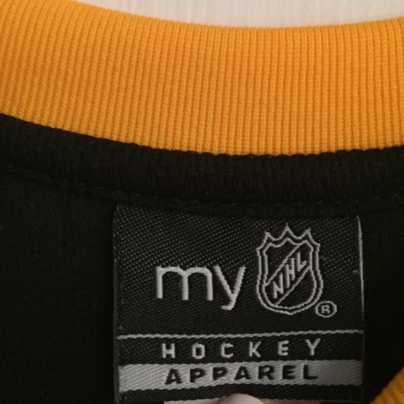 Bruins jersey - Picture 2 of 4