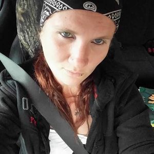 Meet your Posher, Bobbi