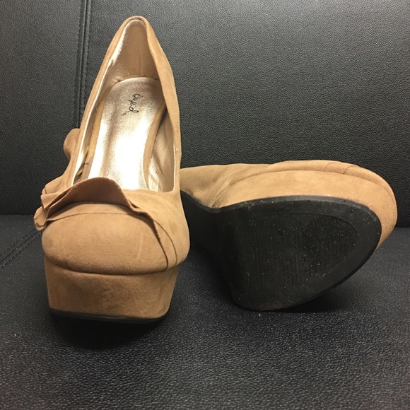 High heels - Picture 4 of 4