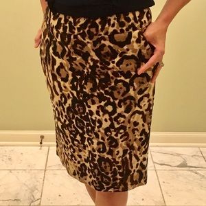 ⚡️1-DAY SALE⚡️Leopard print pencil skirt