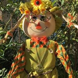 Meet your Posher, Suzie