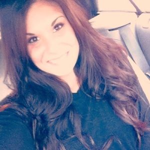 Meet your Posher, Melissa