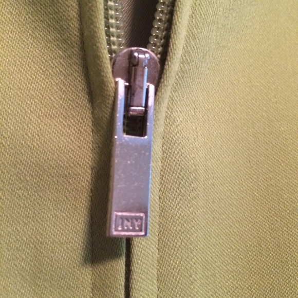 Gorgeous Jones New York Signature item, size 12 - Picture 4 of 4