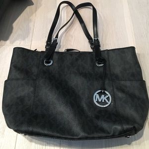 Michael Kors tote bag