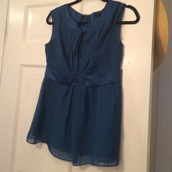 Banana Republic top, layered with cinched waist