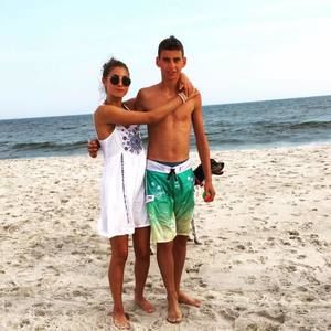 Meet your Posher, Casey