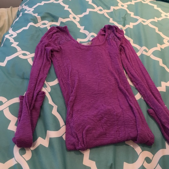 long sleeve shirt