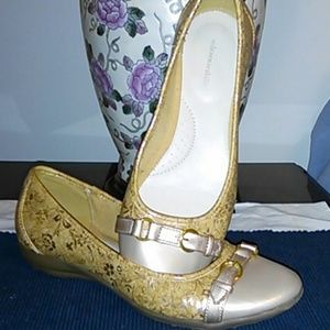 Solesenseability tan flats